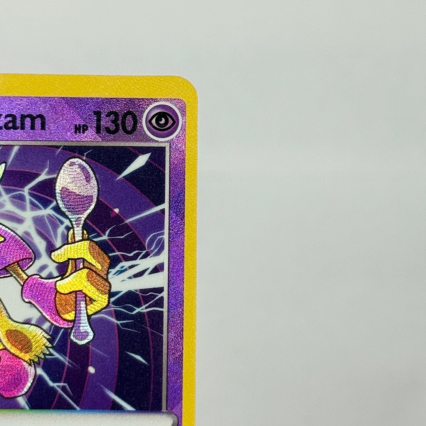 Radiant Bundle – Alakazam & Hawlucha (2 Cards)